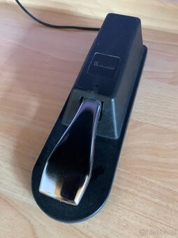 Digitální piano Yamaha Clavinova CLP-110 - 5