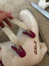 Dámské lední brusle - 5