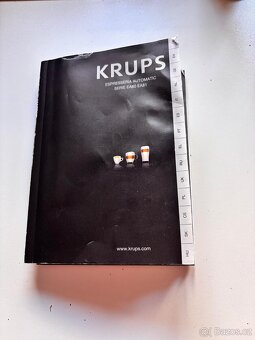 Kávovar Krups EA810B70 Essential - 5