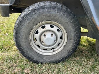 UAZ Hunter - 5