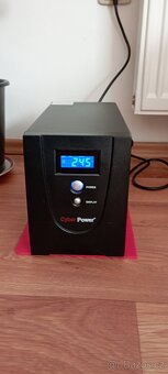 Prodám záložní zdroj UPS CyberPower Value 2200EILCD - 5