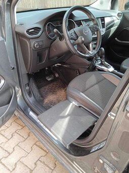 Opel Crossland X - 5