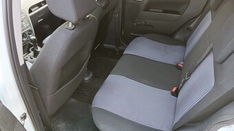 Ford Fusion 1.4I - 5