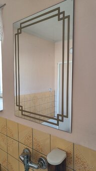 Umyvadlo, záchod, bojler elektrický 80l, zrcadlo - 5