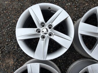 Alu original sada disku Škoda 5x100 7J ET46 R16 - 5
