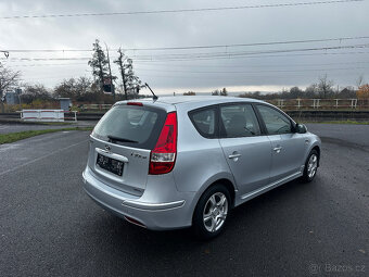 HYUNDAI i30 CW, 1.6 CRDi, r.v. 2011 - 5