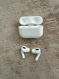 Apple AirPods PRO - 5