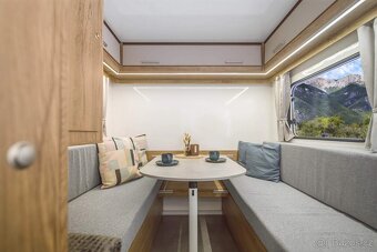 Karavan Niewiadow Lazur NTL - 5