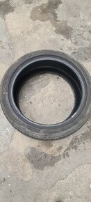 Bridgestone 245/45 R19 - 5