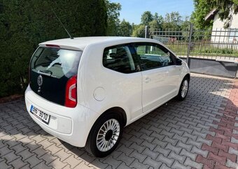 Volkswagen Up 1,0i klima tempomat výhř.sedad benzín - 5