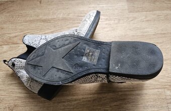 Dámské kotníkové boty vel. 38 super stav - 5