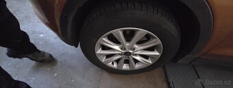 Ford Kuga 2,0TDCi 110kW Titanium 2x4 - 5