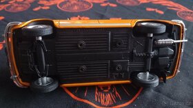 Škoda 100L 1:24 White box - 5