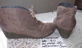 BOTY-NAZOUVÁKY-VŠECH TYPŮ.+ SPOLEČ. STŘEVÍČKY - 5