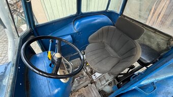 Traktor Zetor 3011 - 5