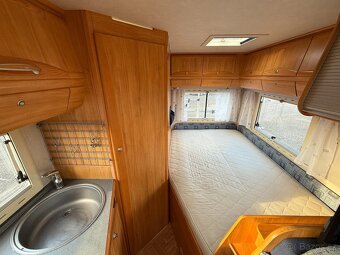 Adria, 2004, 2.8 jtd, 6 osob na jízdu, solárná panely - 5