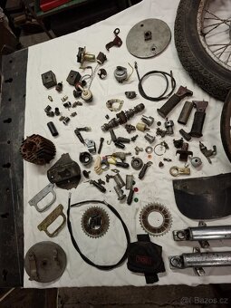 jawa díly pérák pařez kývačka - 5