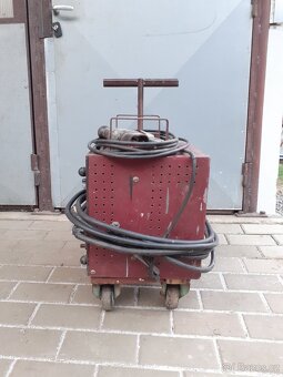 svářečka na elektrody - 5