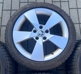 Octavia - 17" Denom + zimní 225/45 Bridgestone 7mm - 5