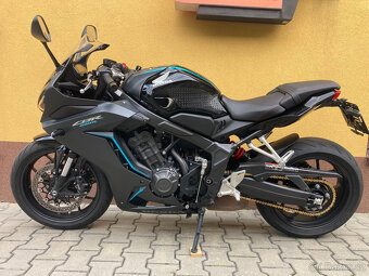Honda CBR 650 R - 5