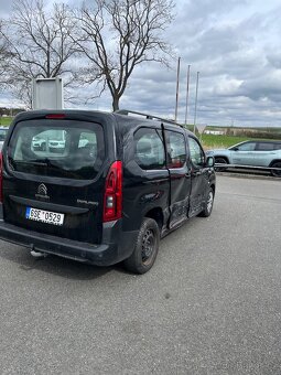 Citroen berlingo 1.2 B rok 2020 xl,L2,maxi - 5