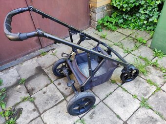 Stupátko k dětskému kočárku - 5