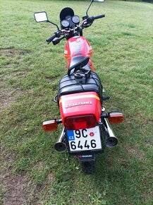 Suzuki GS 400 - 5