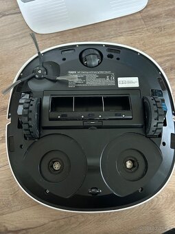 Robotický vysavač Roidmi EVA - TOP stav - 5