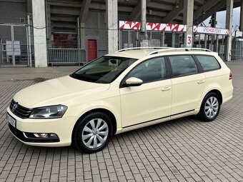 VW Passat Variant 1.6TDI, 11/2012 Klima, Manuál 6-rychl - 5