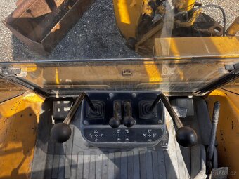 Traktorbagr caterpillar CAT 428C - 5