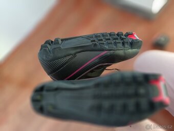 nové boty na běžky Rossignol 39 nnn - 5