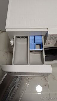 Prodej kombinované pračky se sušičkou LG - 5