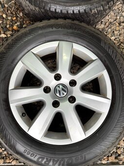 Alu VW Touareg R17 a zimní pneu - 5