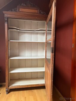 Starožitné skříně - 5