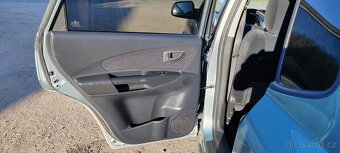 Hyundai Tucson 2.CRDi 103kW  rok 2007 - 5