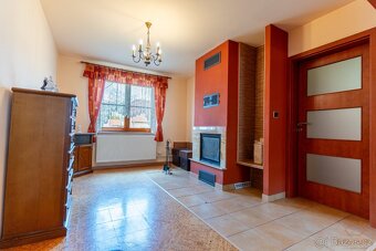 Prodej rodinného domu 290 m² - Komořany, okr. Vyškov - 5