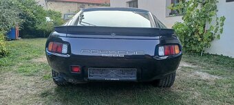 Prodám Porsche 928S - 5