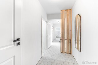 Prodej bytu 2+1 62 m² Kolín - 5