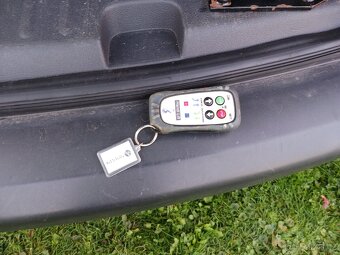 Vestavba pro invalidu MPV např. Volkswagen Caddy - 5