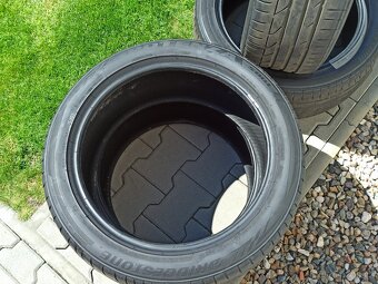 Letní pneu 235/45/r18 94w - 5