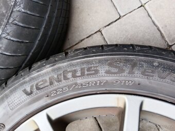 ALU 17 5x108 pneu 225 45 letní - 5