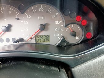 Ford Focus - 5