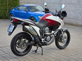 Honda XL 700V Transalp ABS, původ ČR, serviska, 6.560km - 5