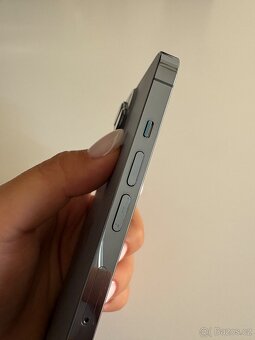 Apple iPhone 13 pro 128GB, Sierra blue (modrá) - 5