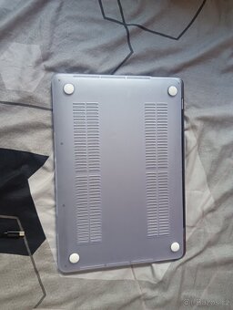 Macbook Apple pro 2027 250gb - 5