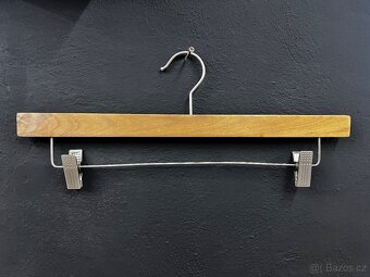 Dřevěná ramínka - 5