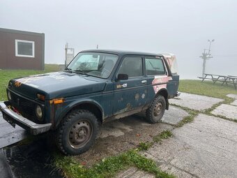Lada Niva - 5