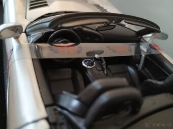 1:18 MOTOR MAX - Dodge Viper RT/10 (2003) - 5