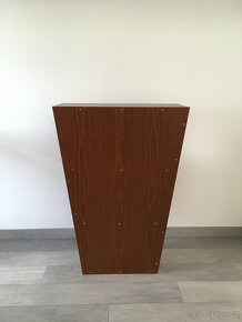 Komoda - vitrina tvarová - 5