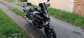 Honda NC 750X - 5